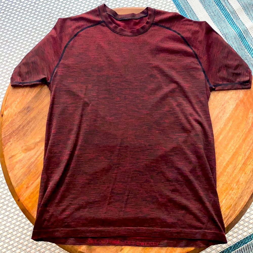 Medium Lululemon Tech T-shirt.Deep Red/Black